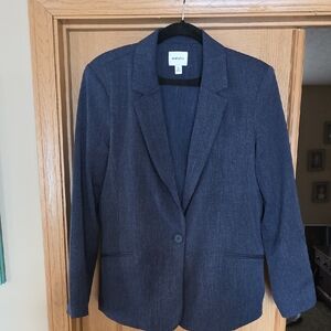 Nine West Blue Women's Business Suit- Jacket And Pants